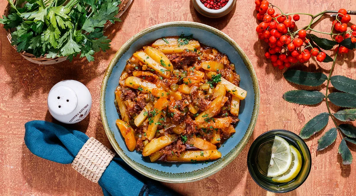 Азу по-татарски из говяжьей тушенки