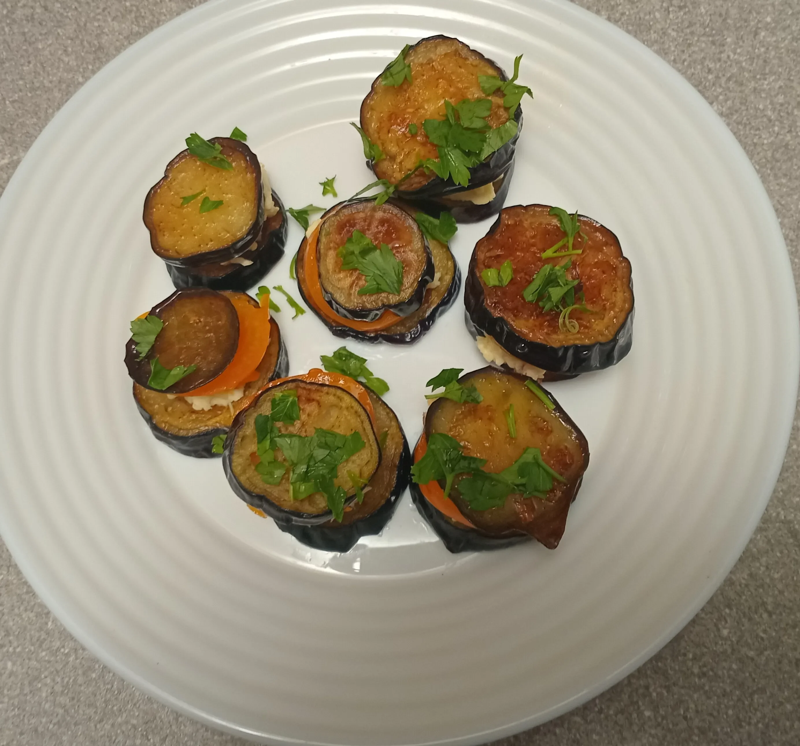 Башенки из баклажанов