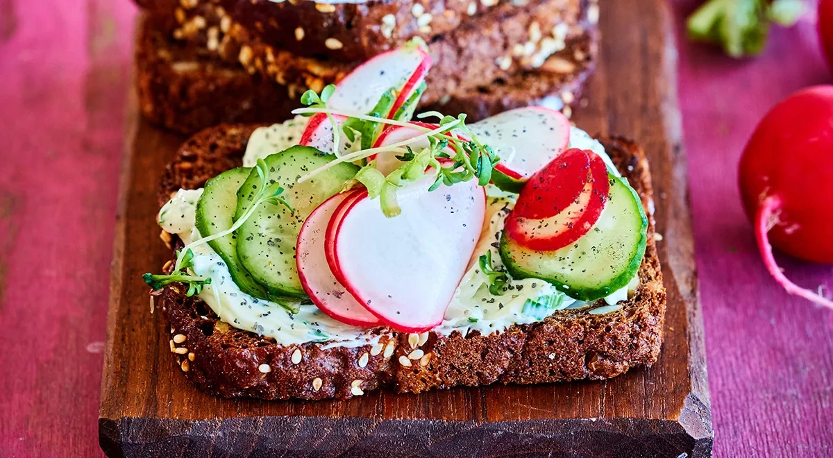 «Магнит» везёт клубничный сезон