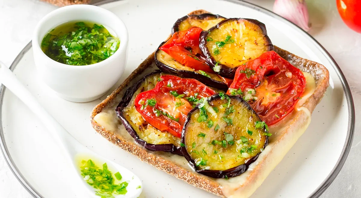 Бутерброды с баклажаном