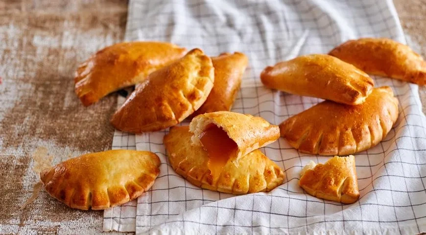 Демидовские «гребешки» с яблочным повидлом