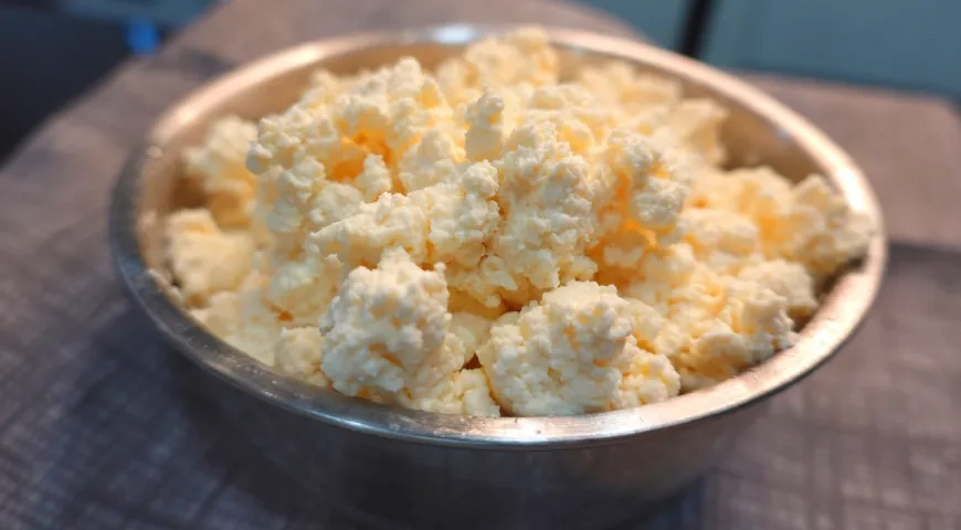 Домашний творог без кислинки на сметане