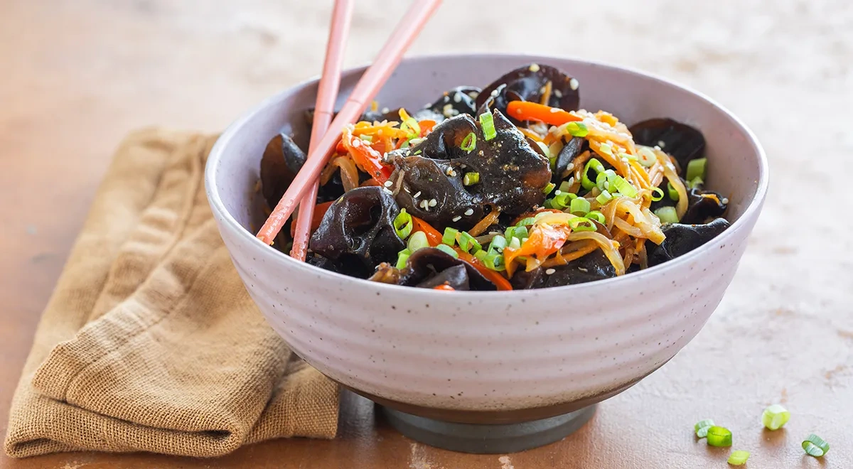 Древесные грибы по-корейски