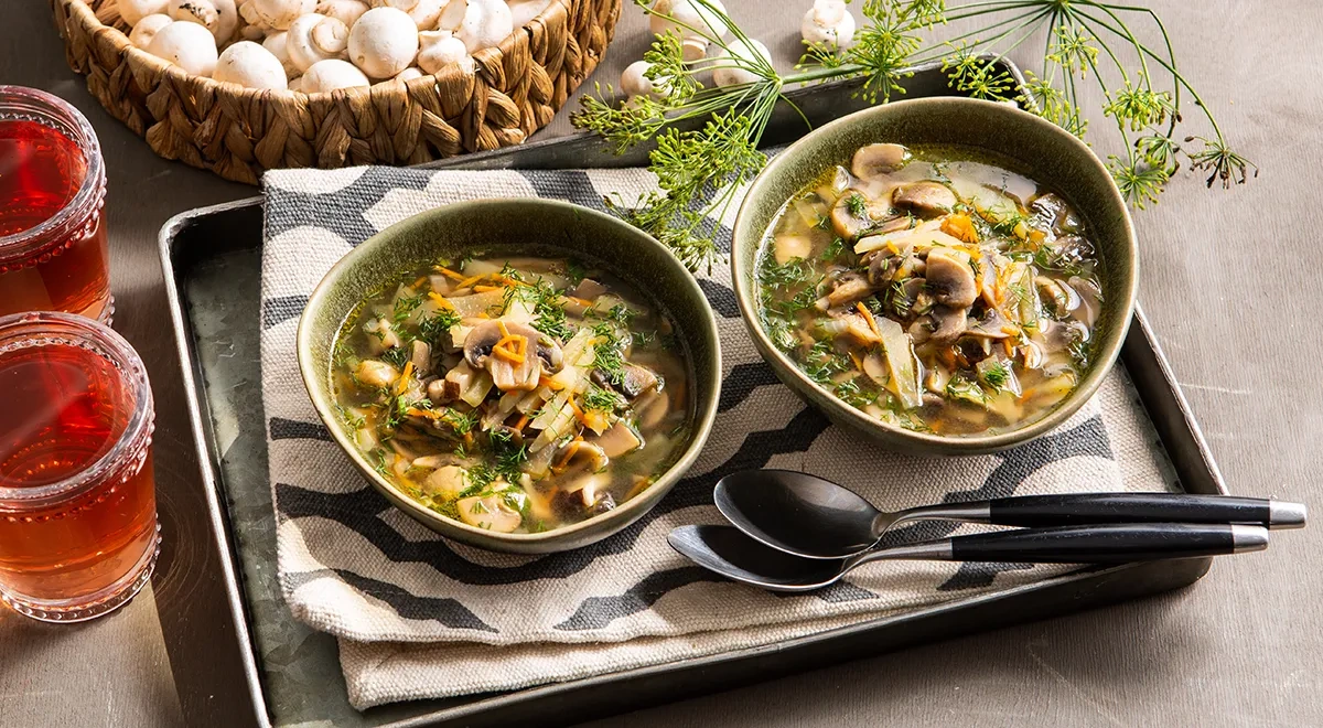 Грибной суп из шампиньонов с картофелем