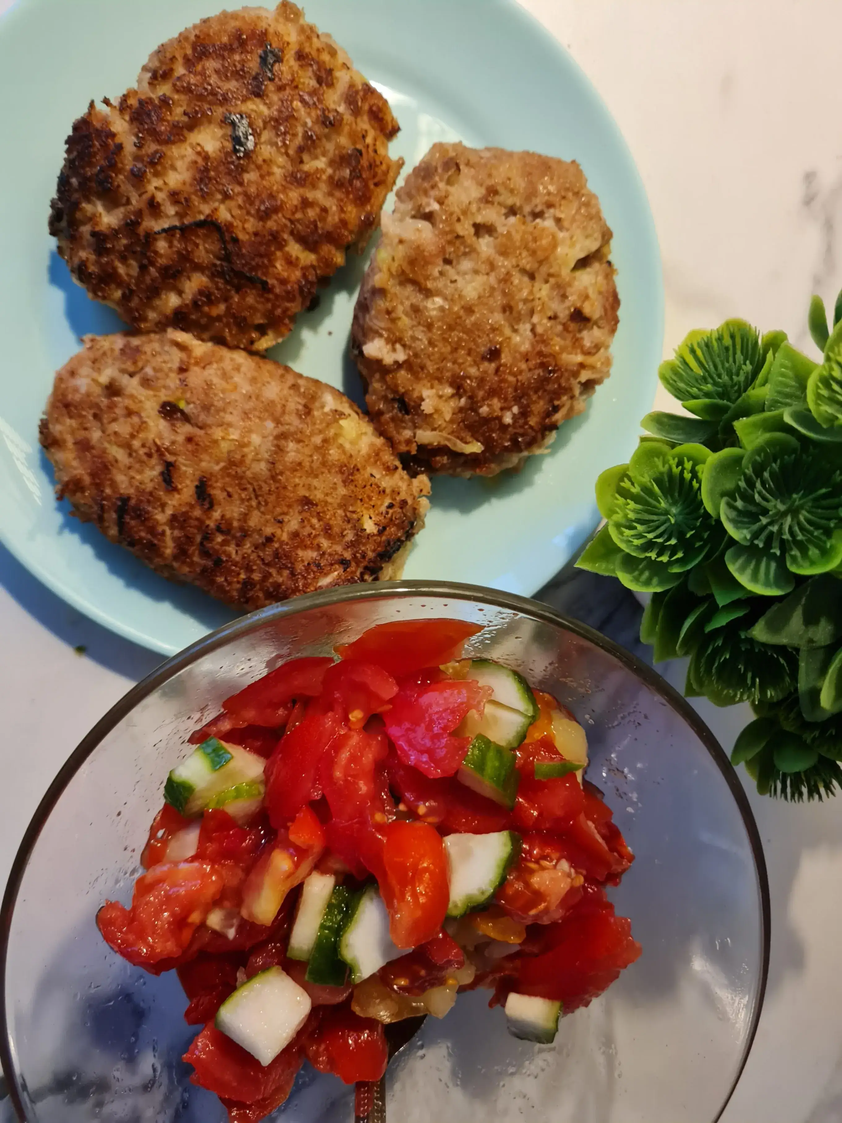 Мясные котлеты с кабачком