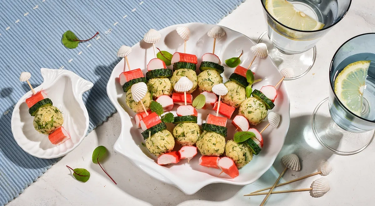 Канапе с крабовыми палочками