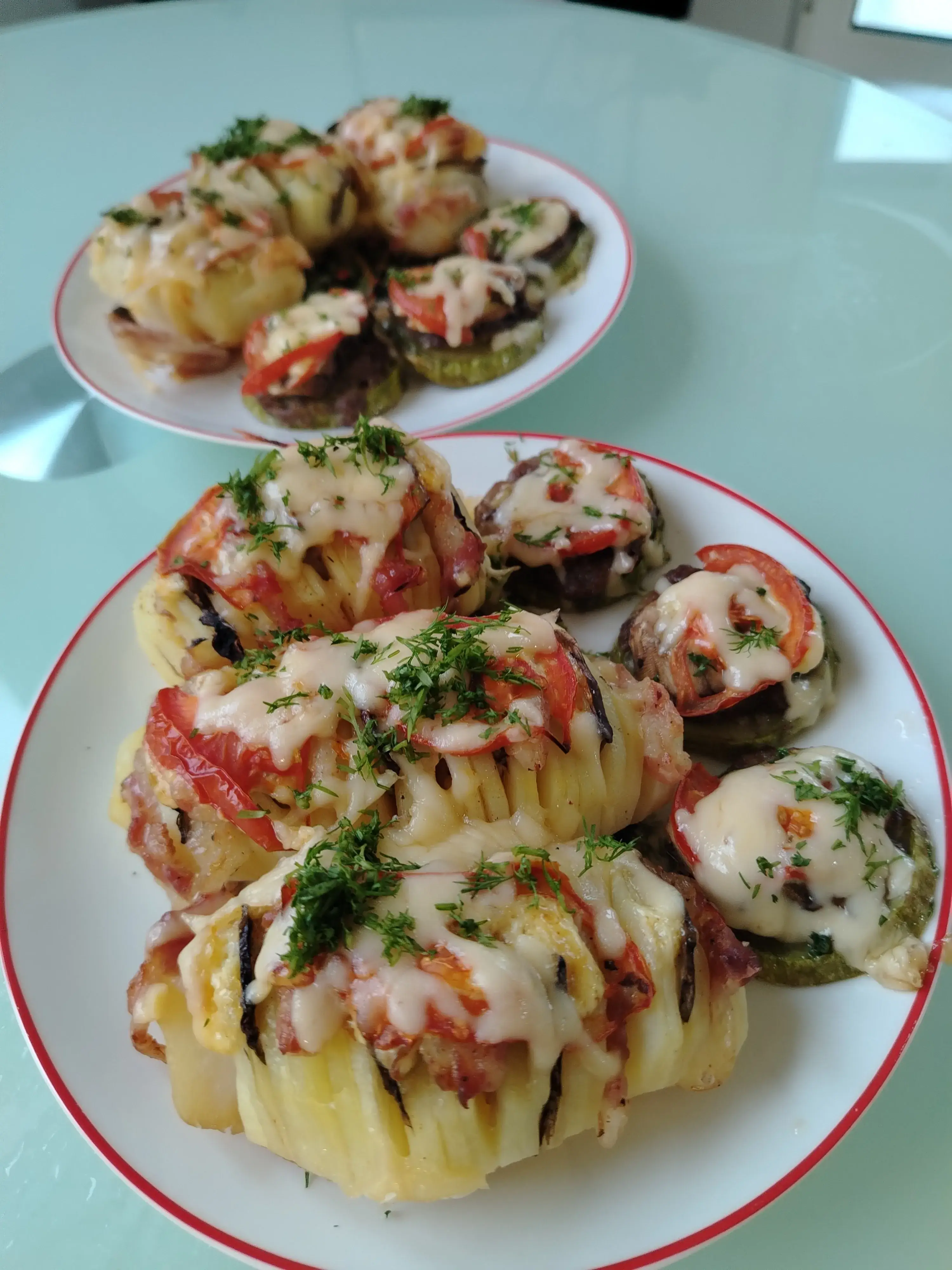 Картофель с сыром и беконом