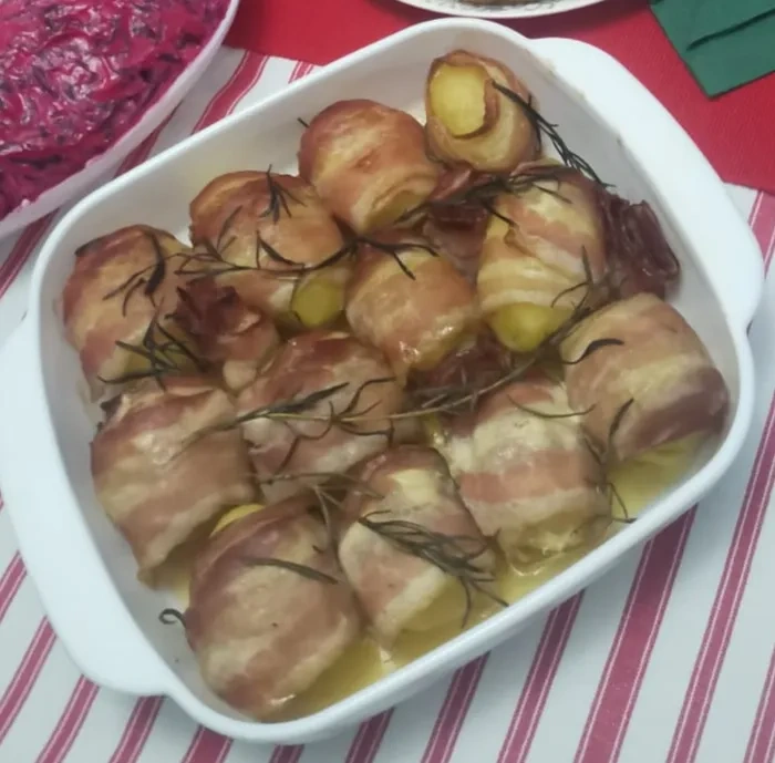 Картофель в беконе