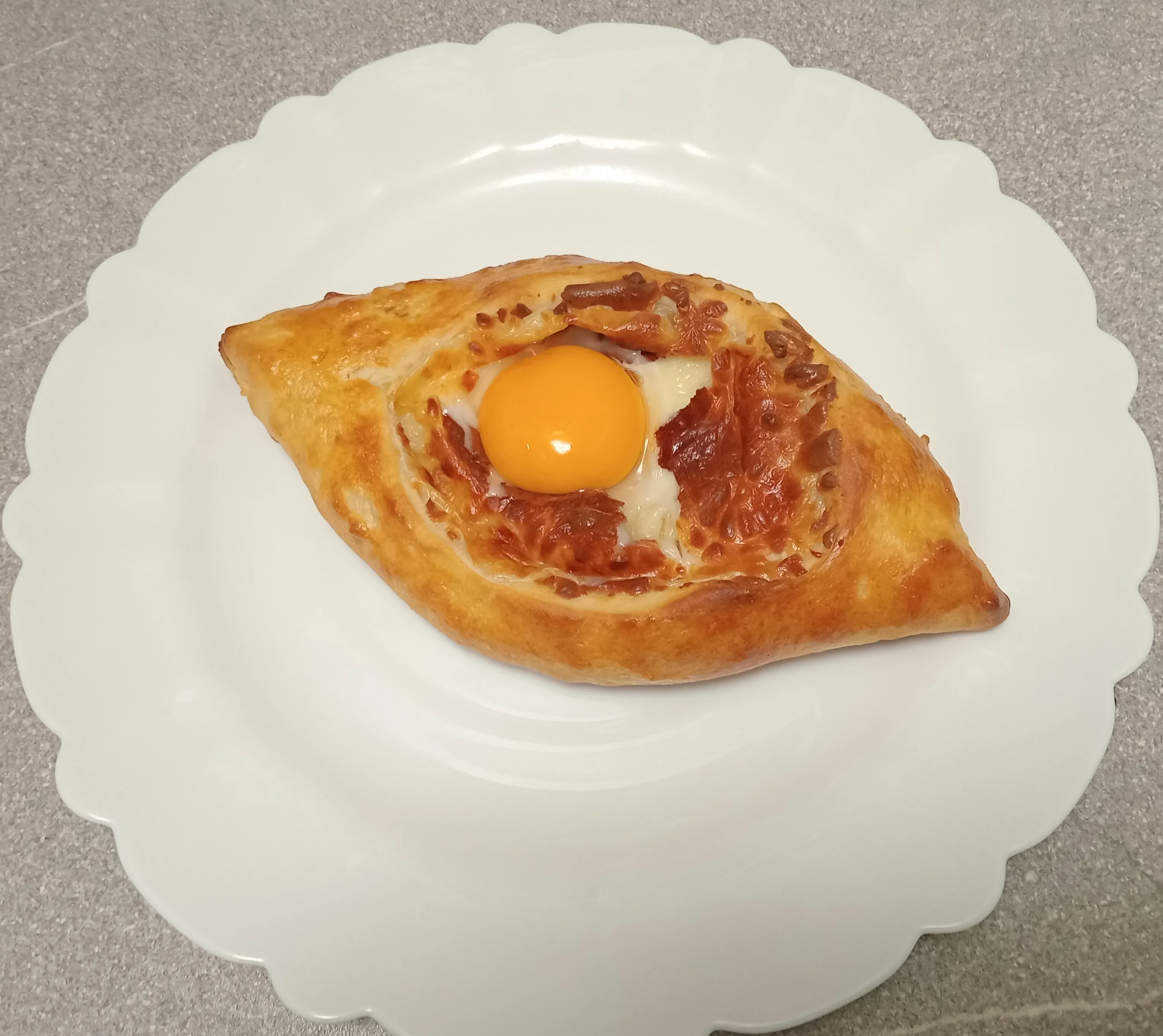 Хачапури по-аджарски