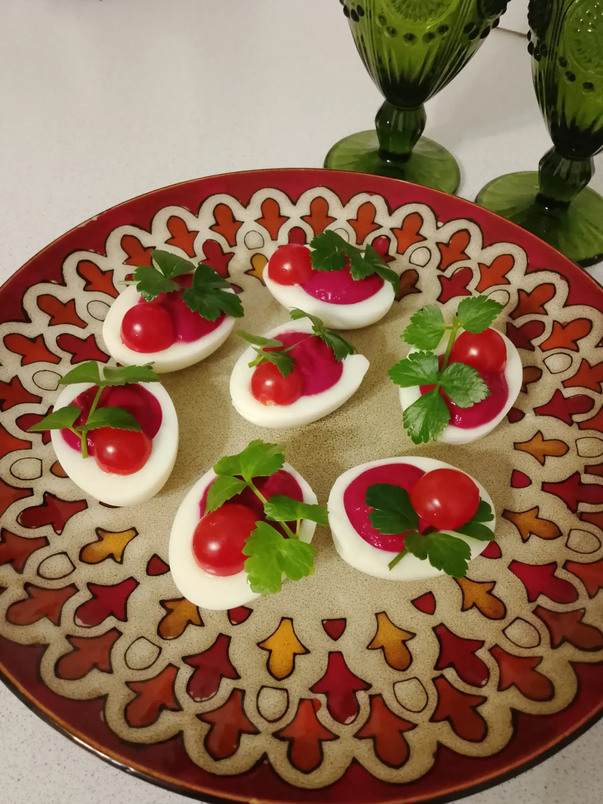 Хумус свекольный с восточными специями