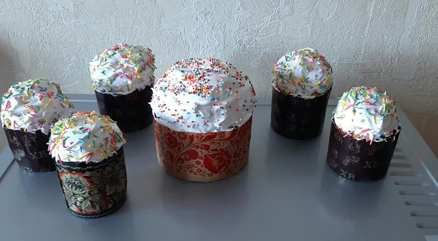 Кулич Клюквич