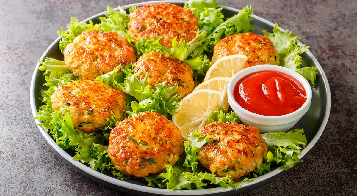 Куриные котлеты с сыром и картофелем