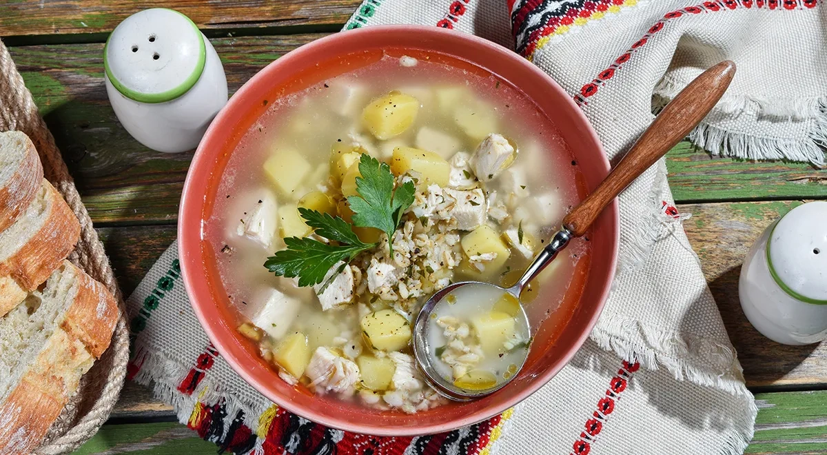 Куриный суп с овсяными хлопьями