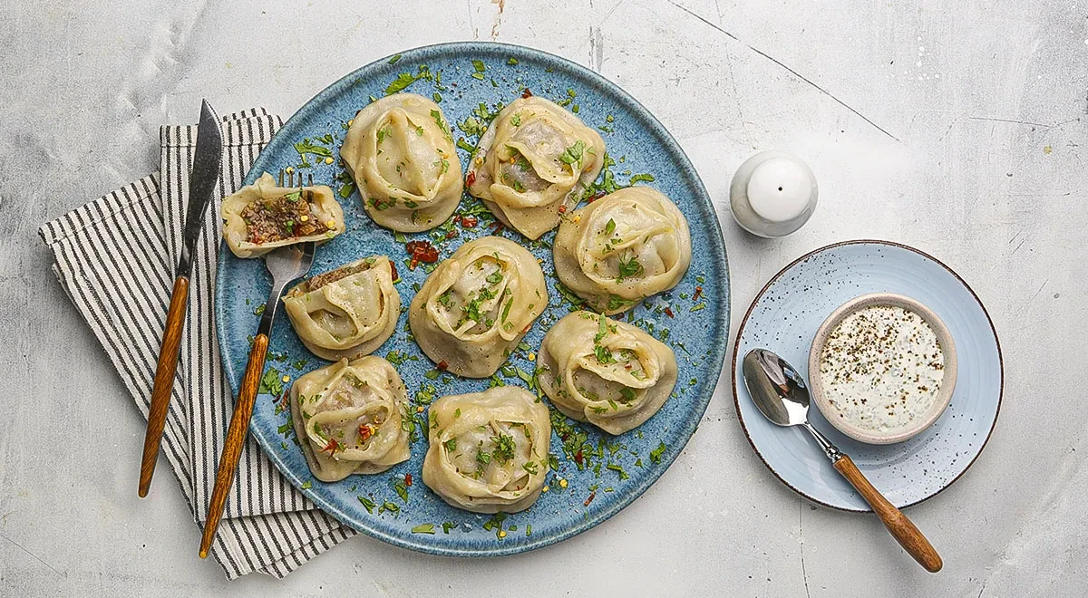 Манты с говядиной и тыквой