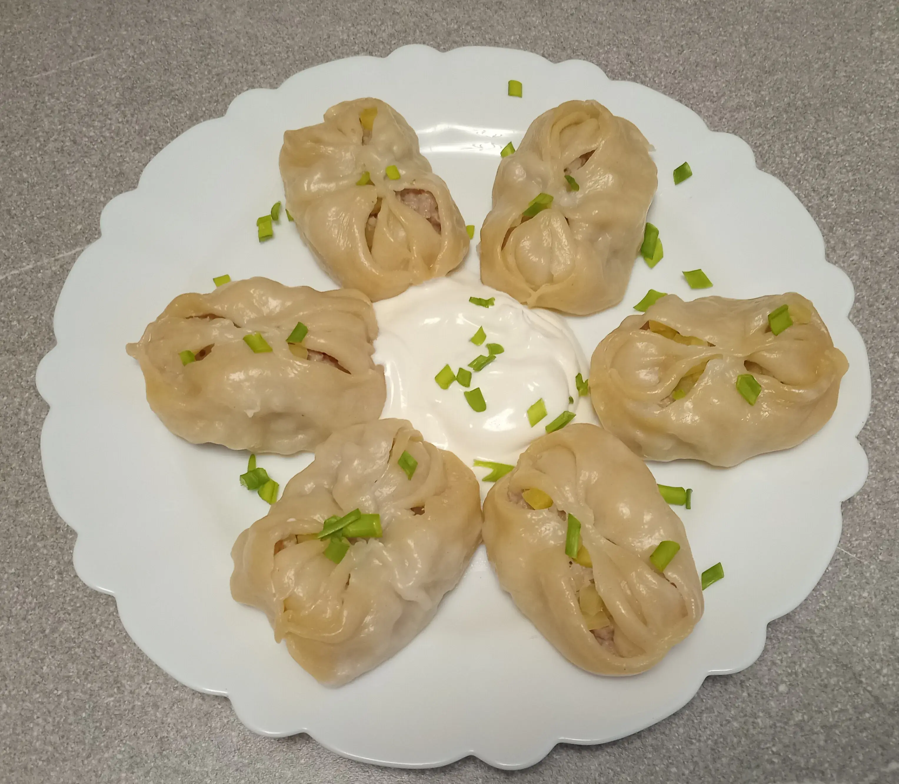 Новогодние манты с мясным фаршем