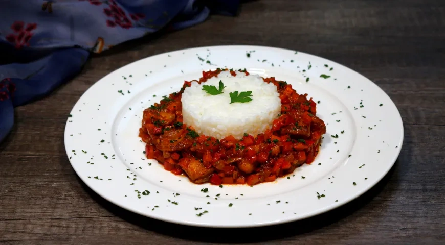 Молоки в овощном соусе