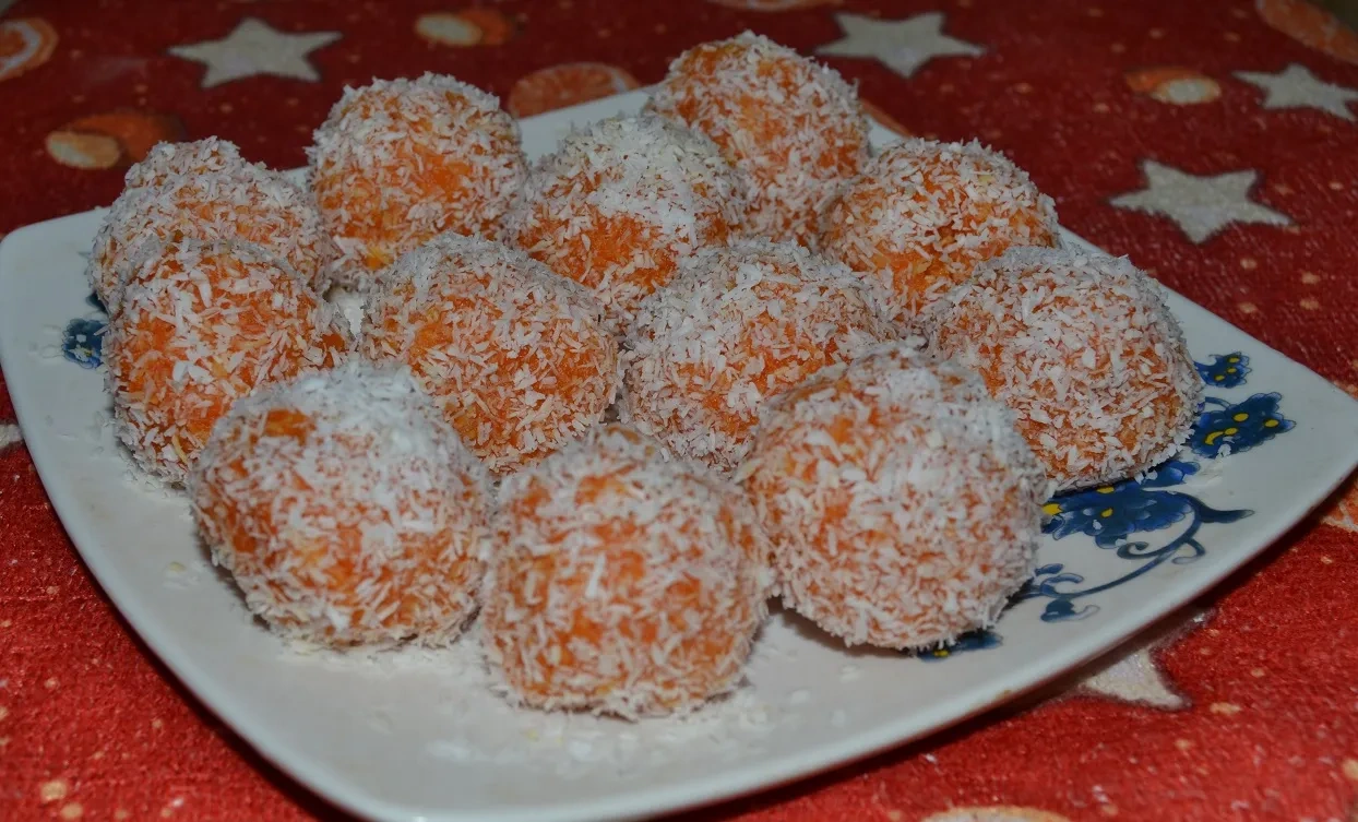 Морковно-кокосовые конфетки