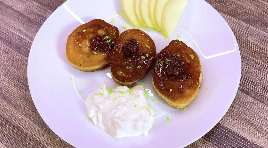 Простые оладьи на кефире