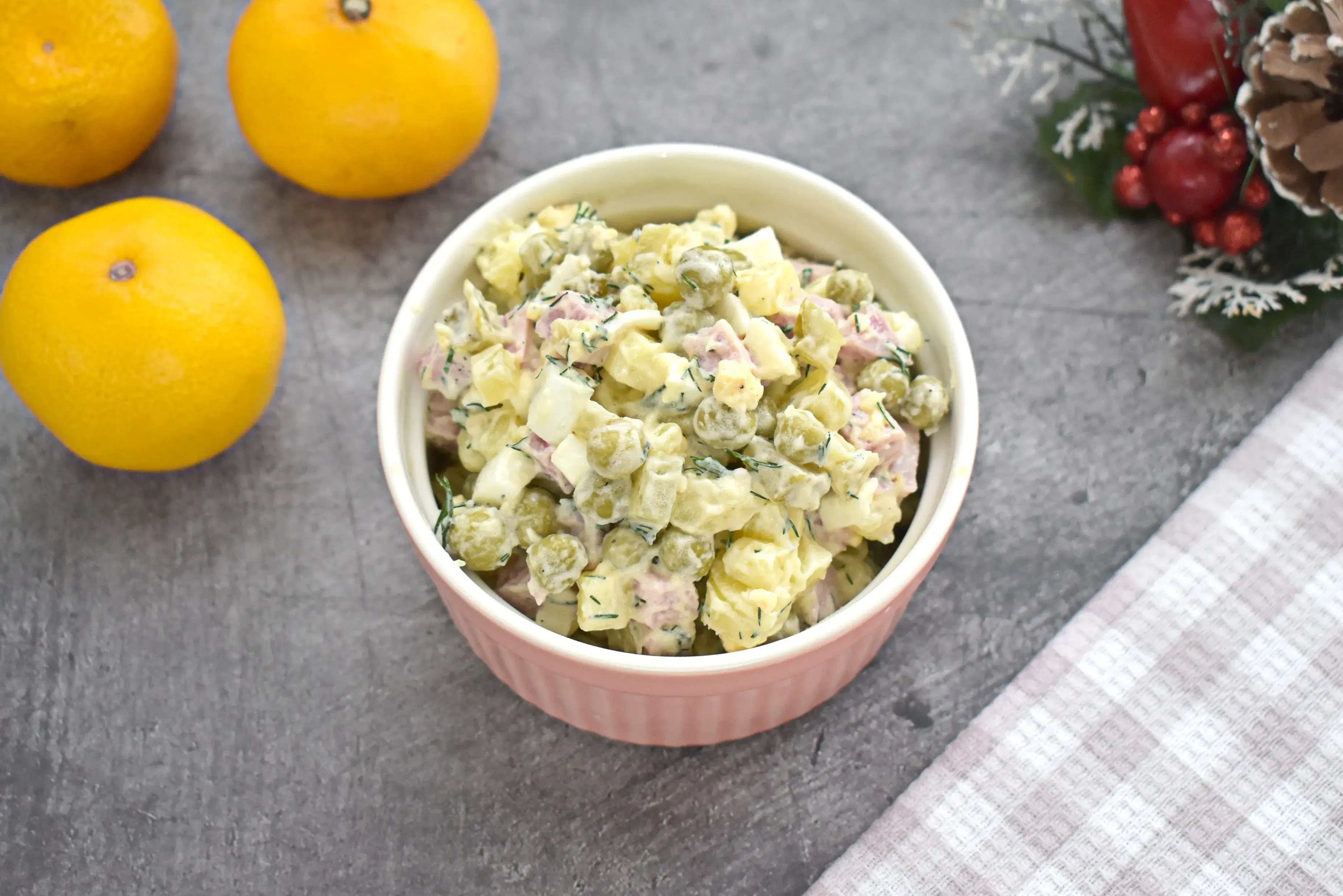 Оливье с ветчиной без моркови