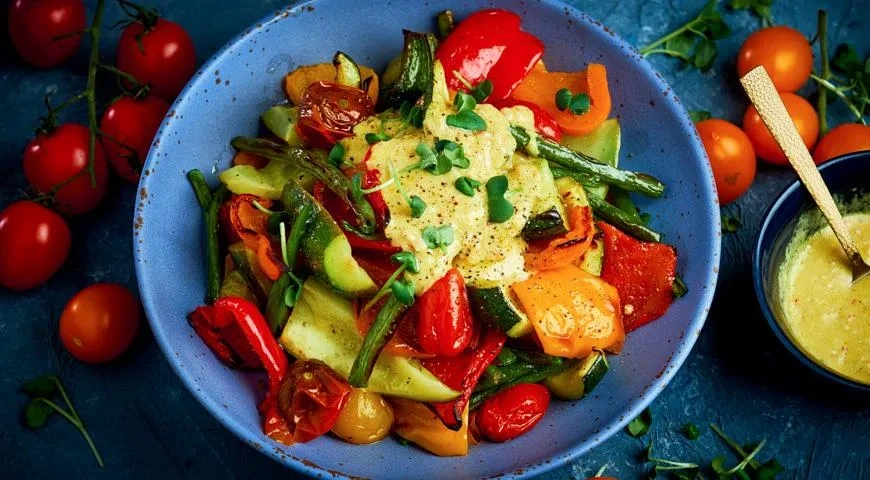 Овощи-гриль с горчичным соусом