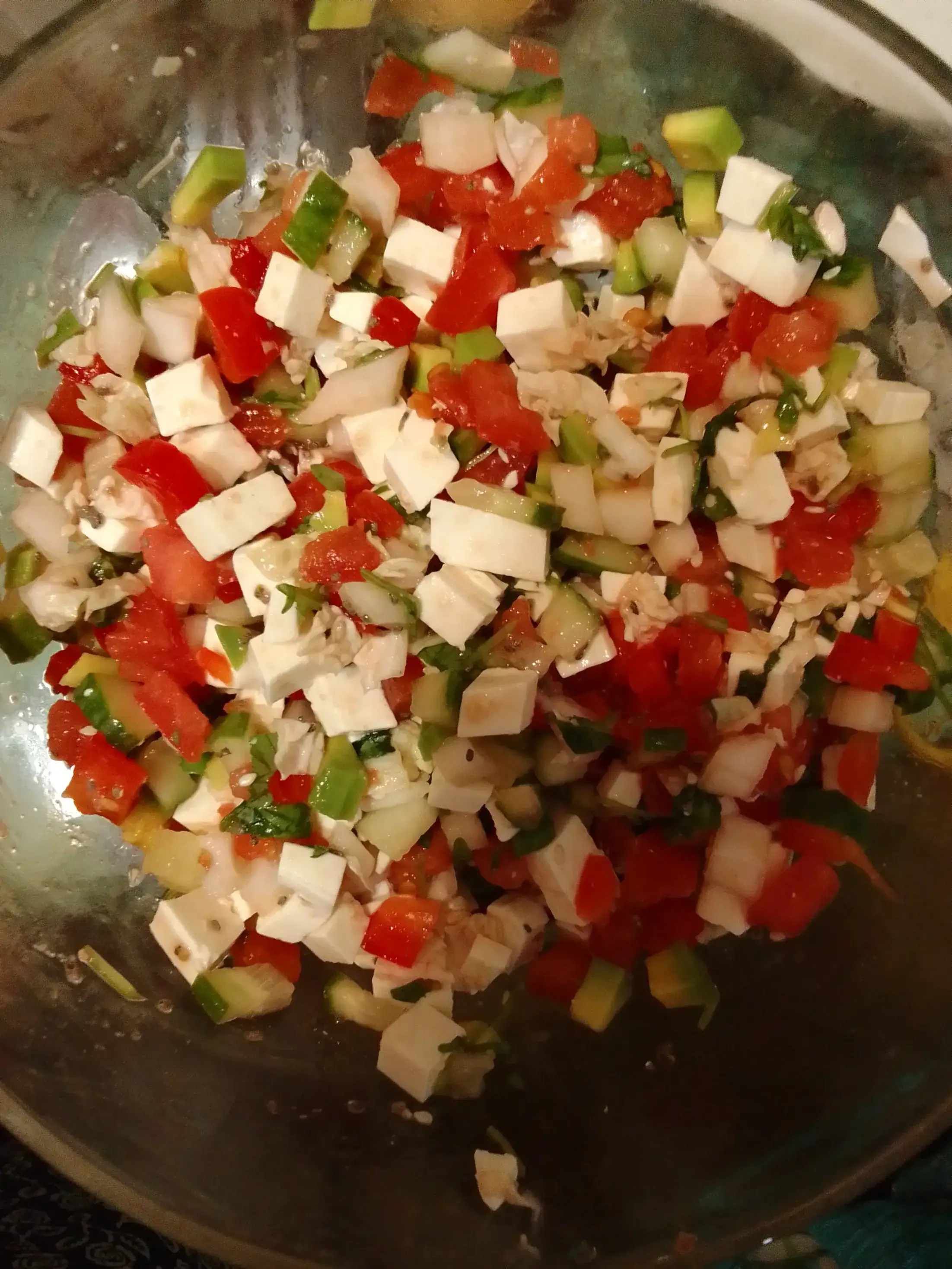 Овощной салат с сыром фета