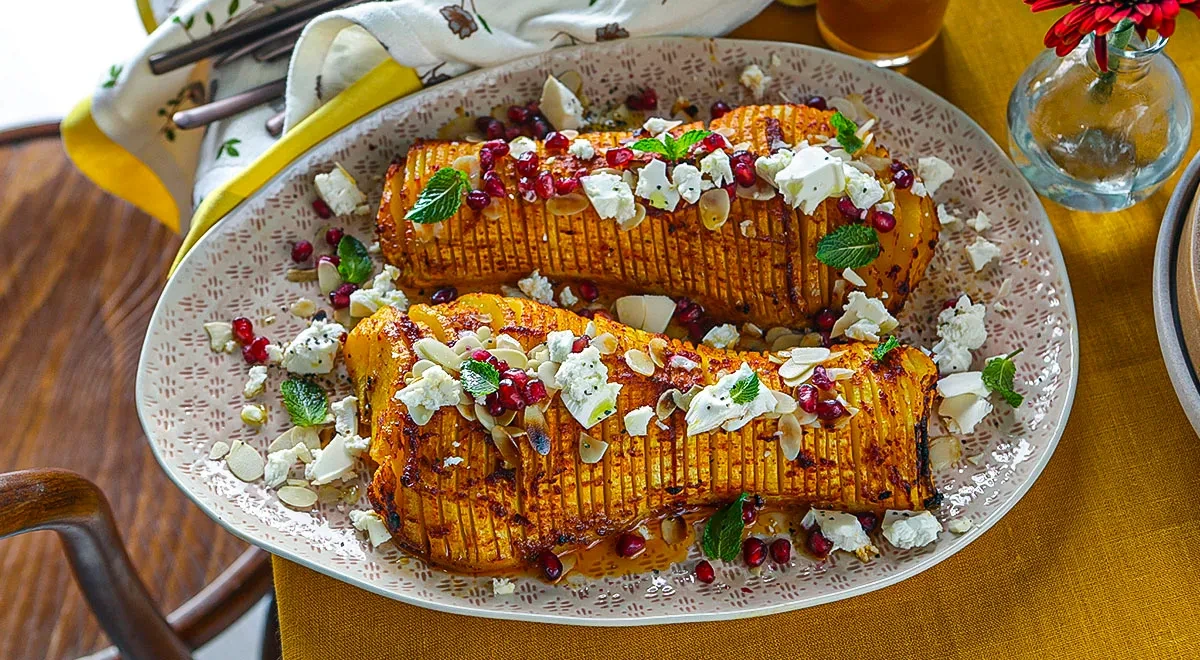 Острая тыква с брынзой и миндалем