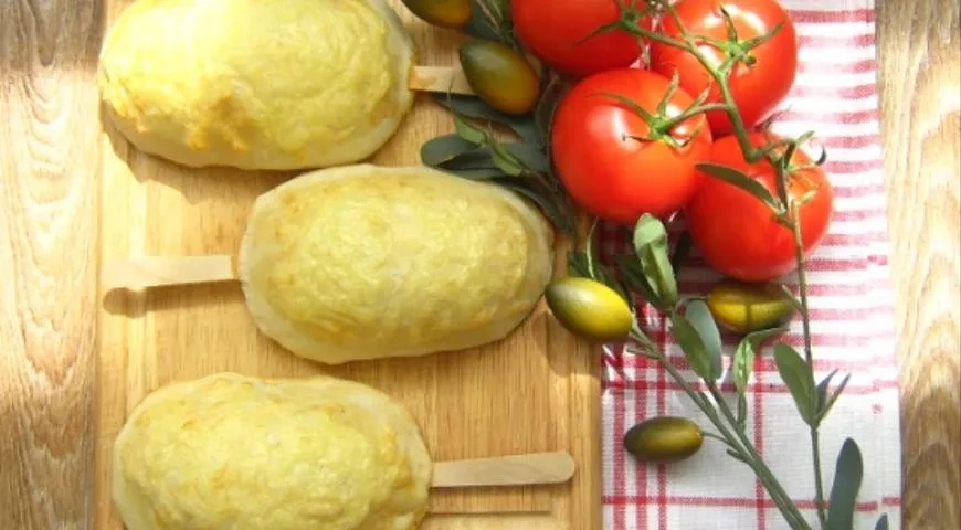 Пицца на палочке