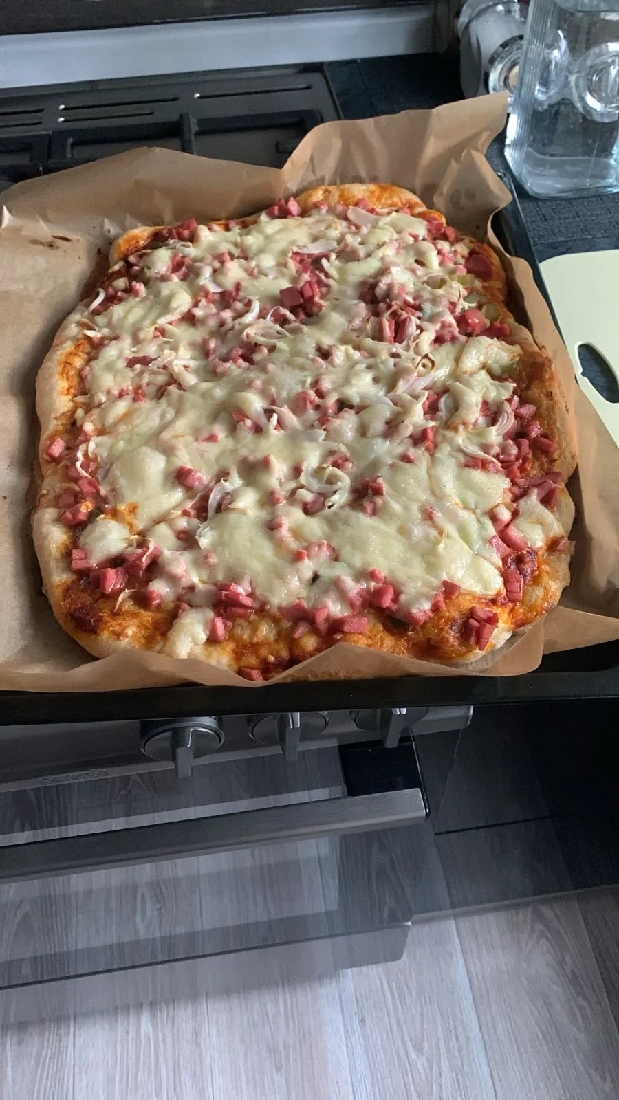 Пицца пикантная