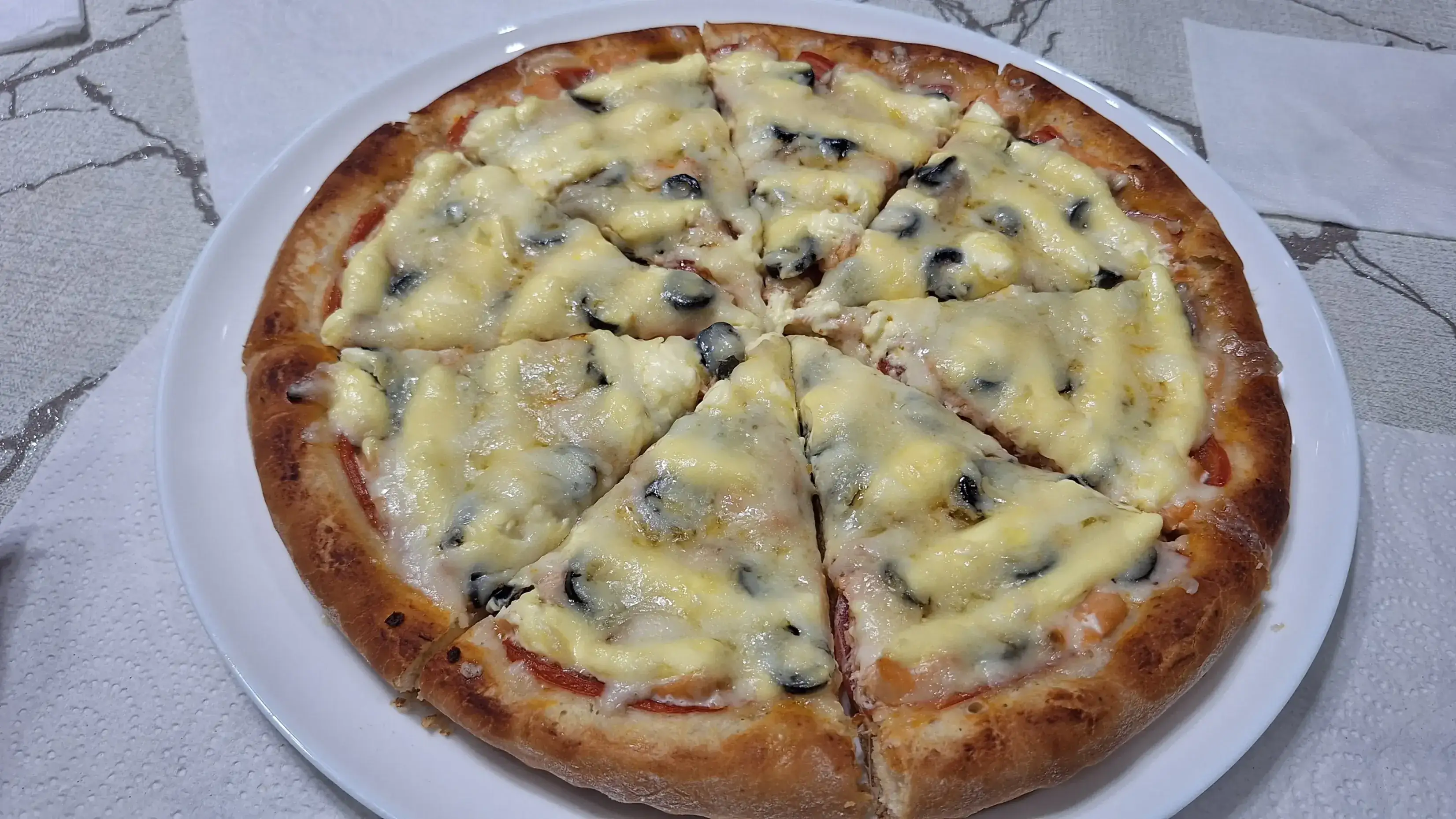 Пицца с сёмгой