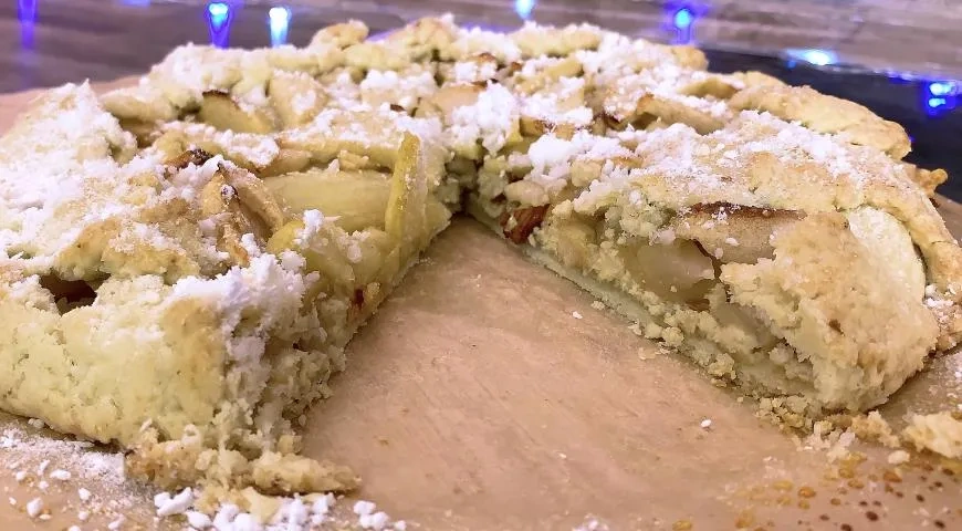 Постный пирог с яблоками - галета