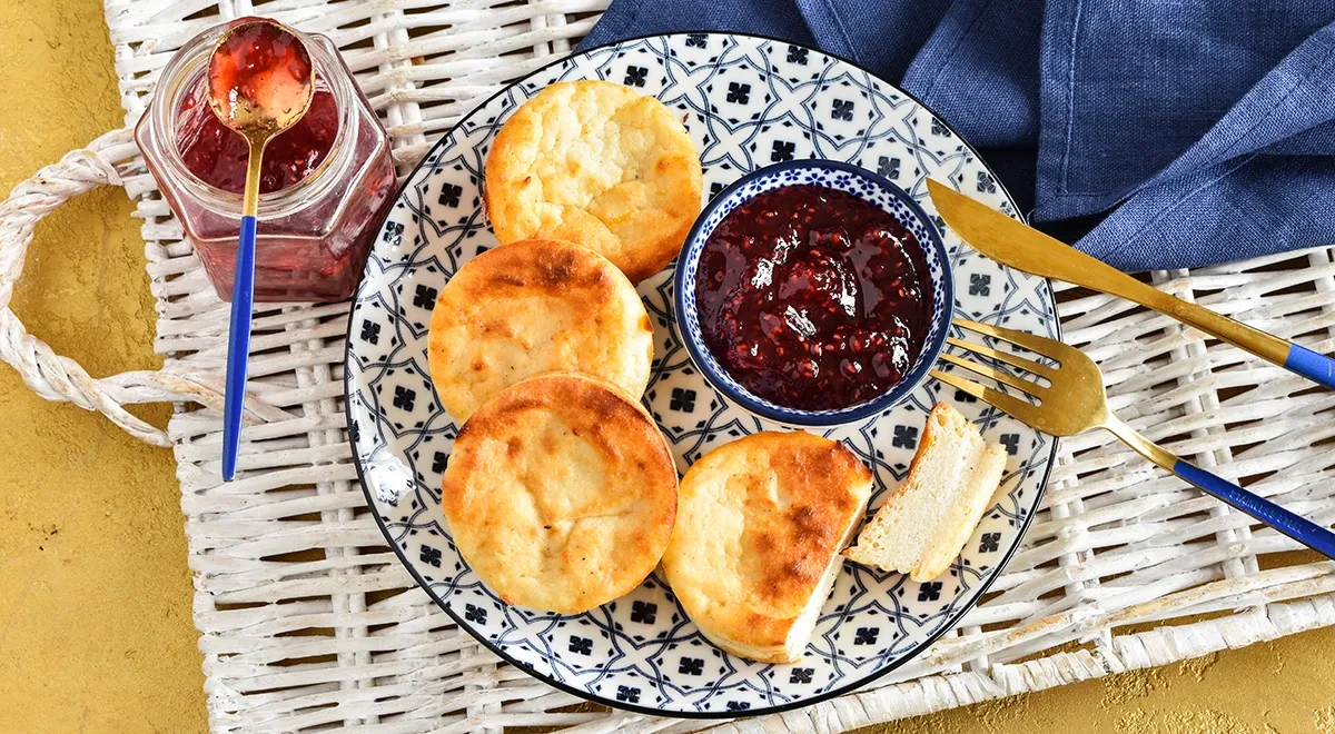 Пышные сырники с манкой (в духовке)