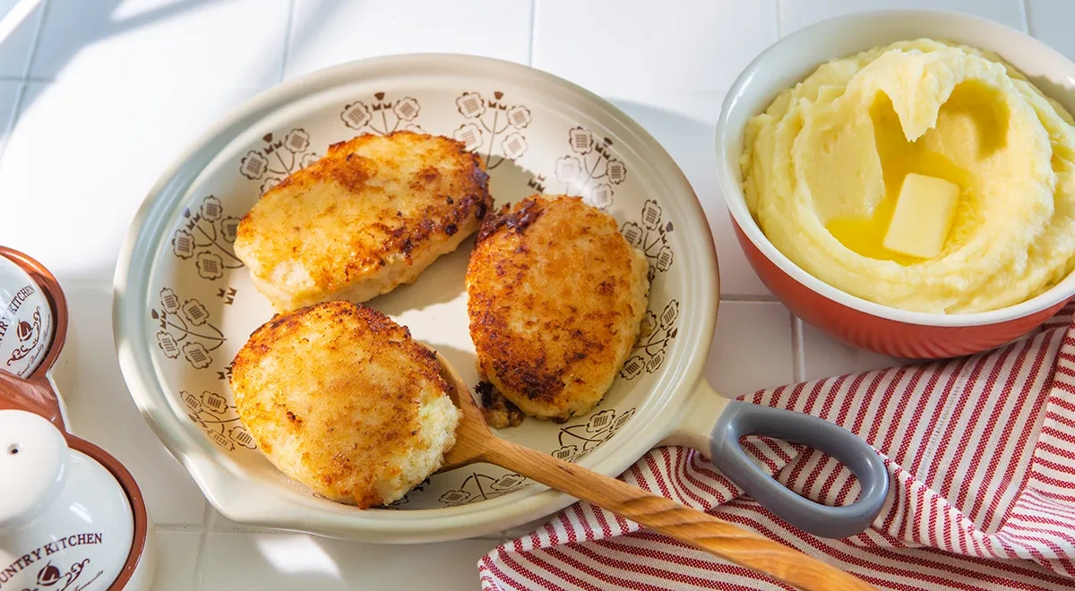 Рыбные котлеты с салом и манкой по-домашнему