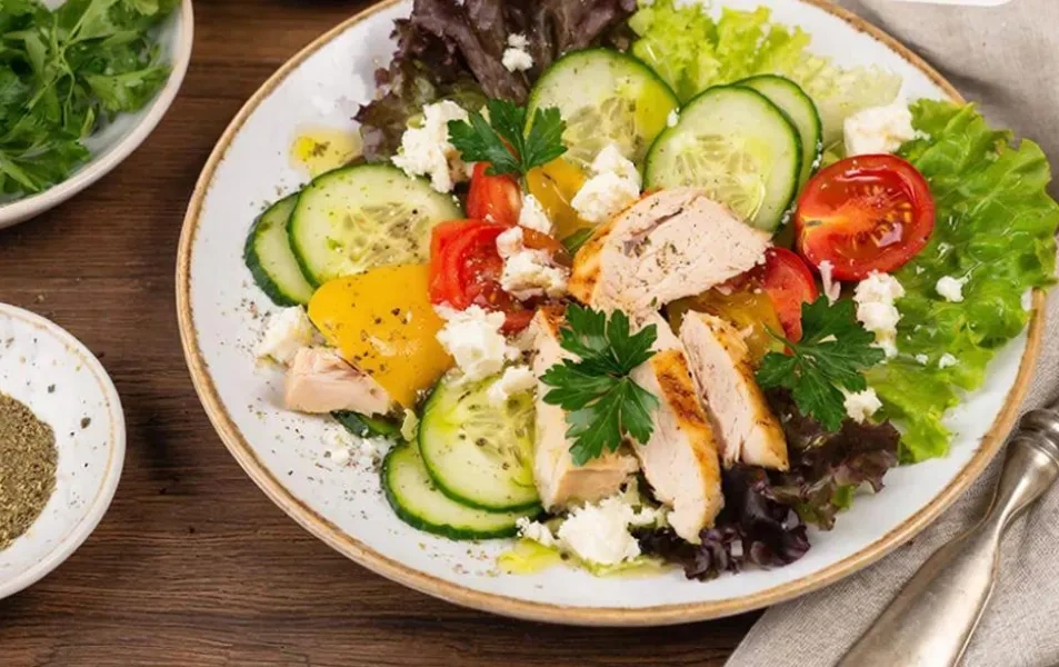 Салат «Фейерверк вкуса»