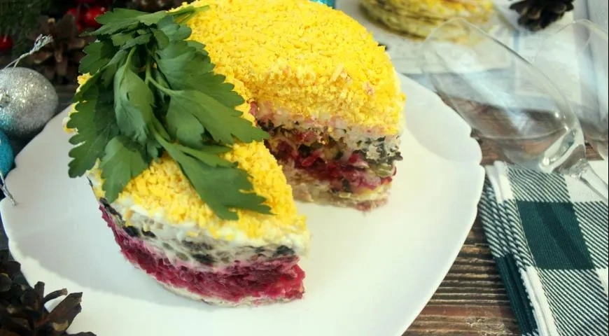 Салат Граф с курицей