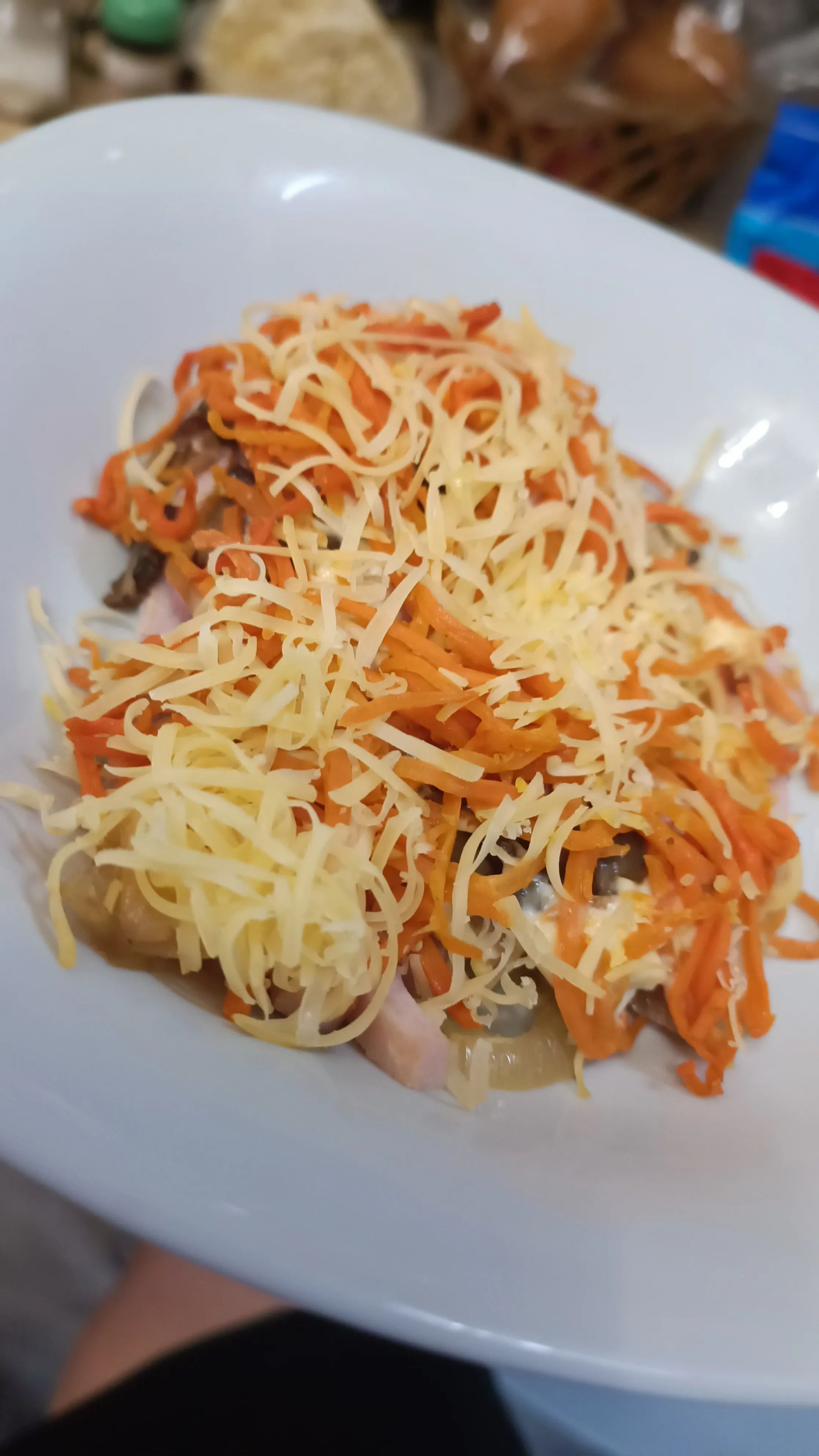 Салат грибной