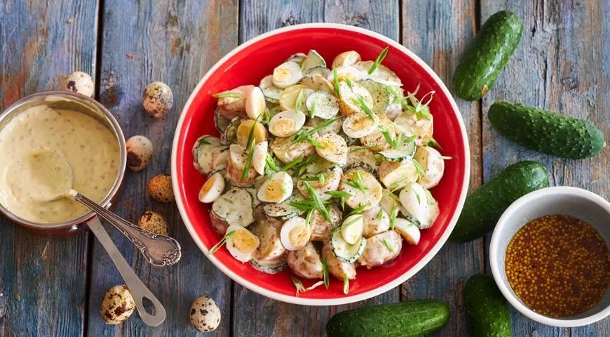 Салат из мододого картофеля с лимонным майонезом