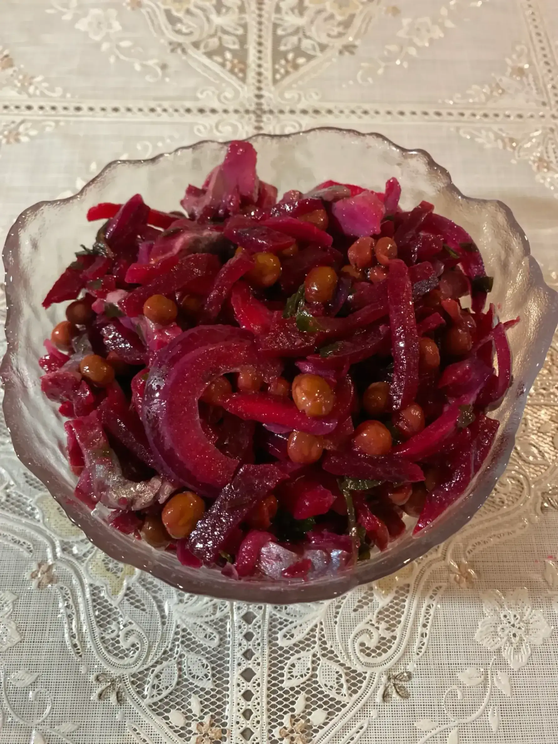 Салат «Селёдка со свёклой»