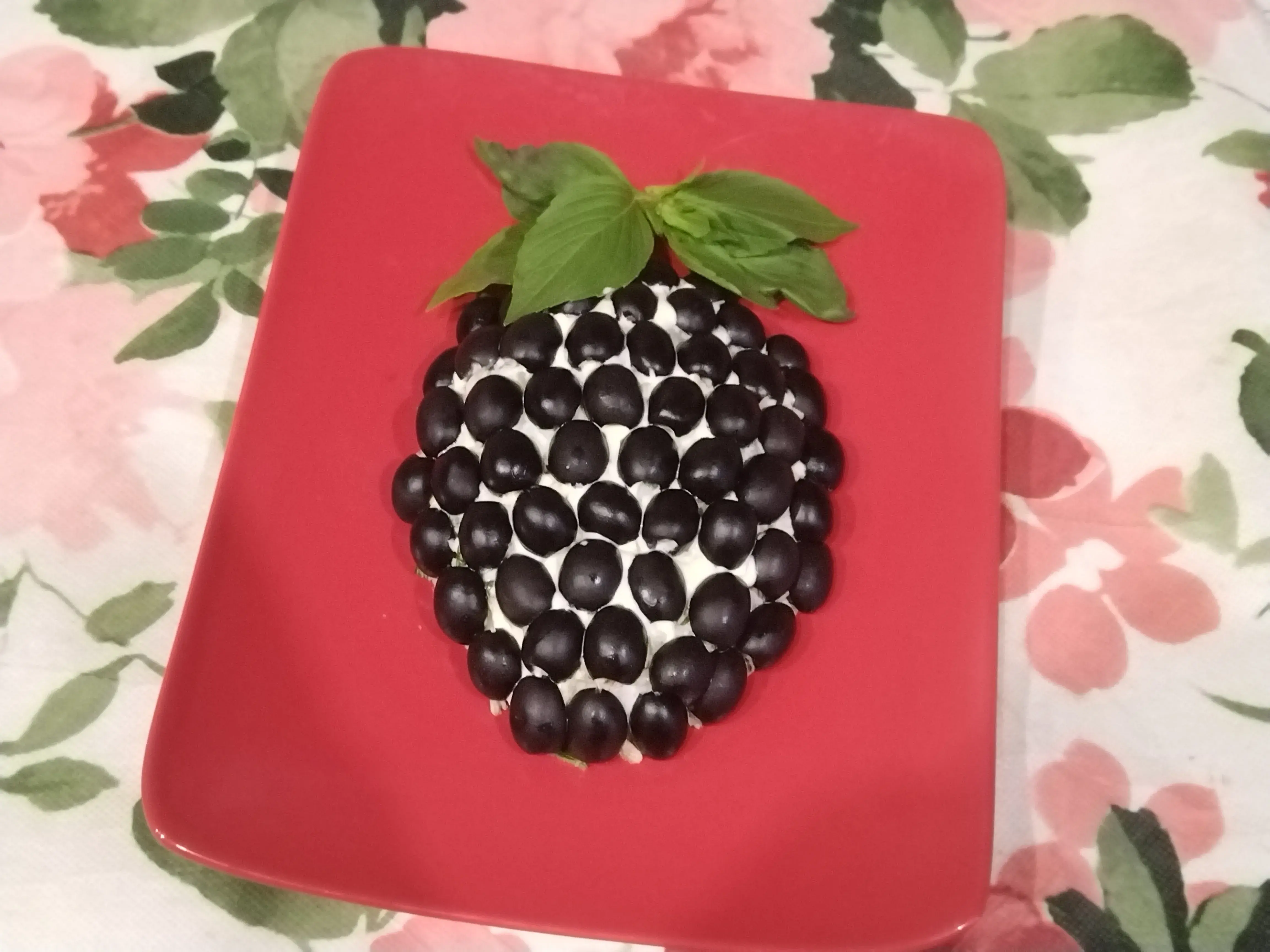 Салат «Виноградная гроздь»