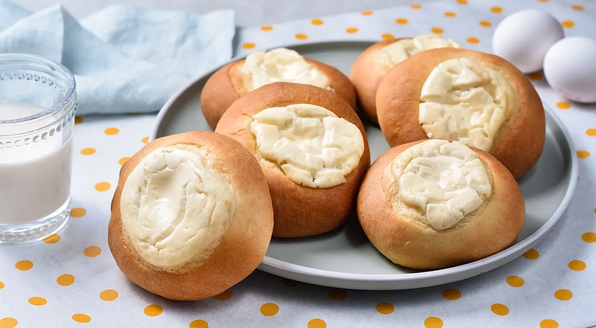 Шаньги со сметаной