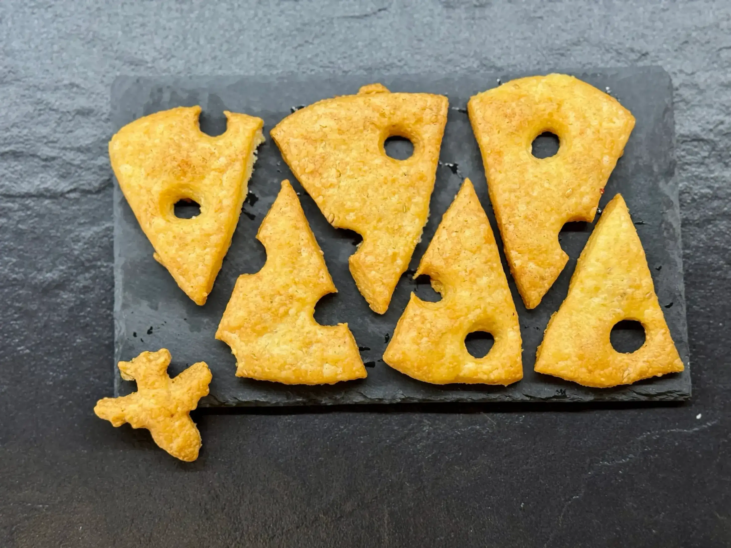 Сырное печенье