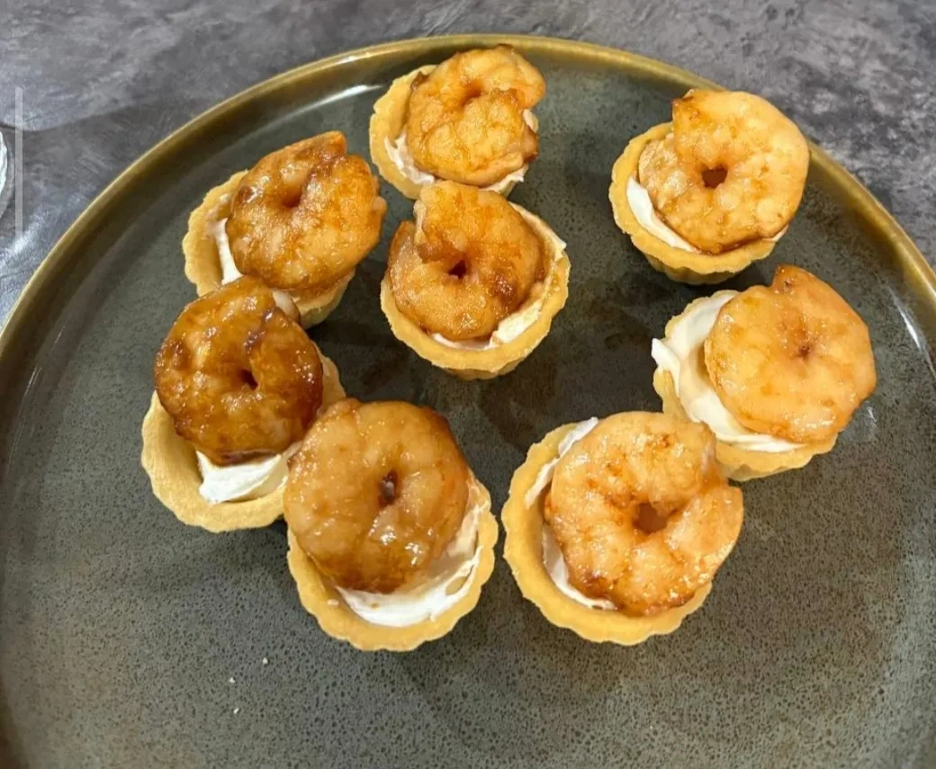 Тарталетки с креветками