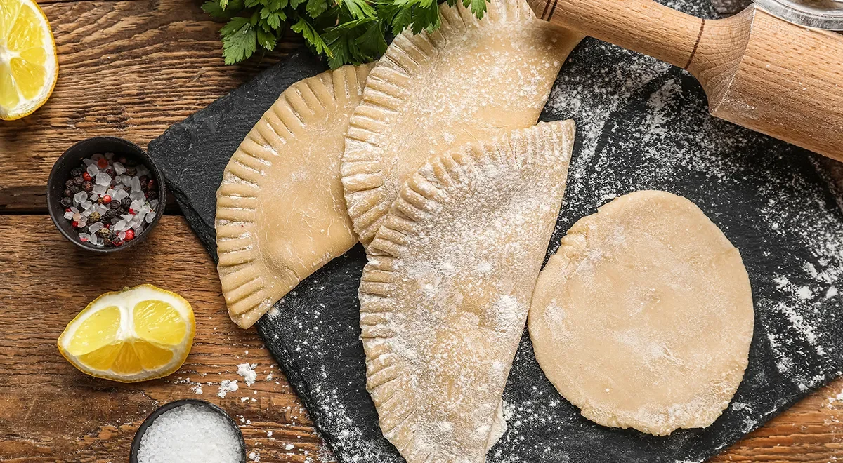 Тесто для чебуреков с минеральной водой