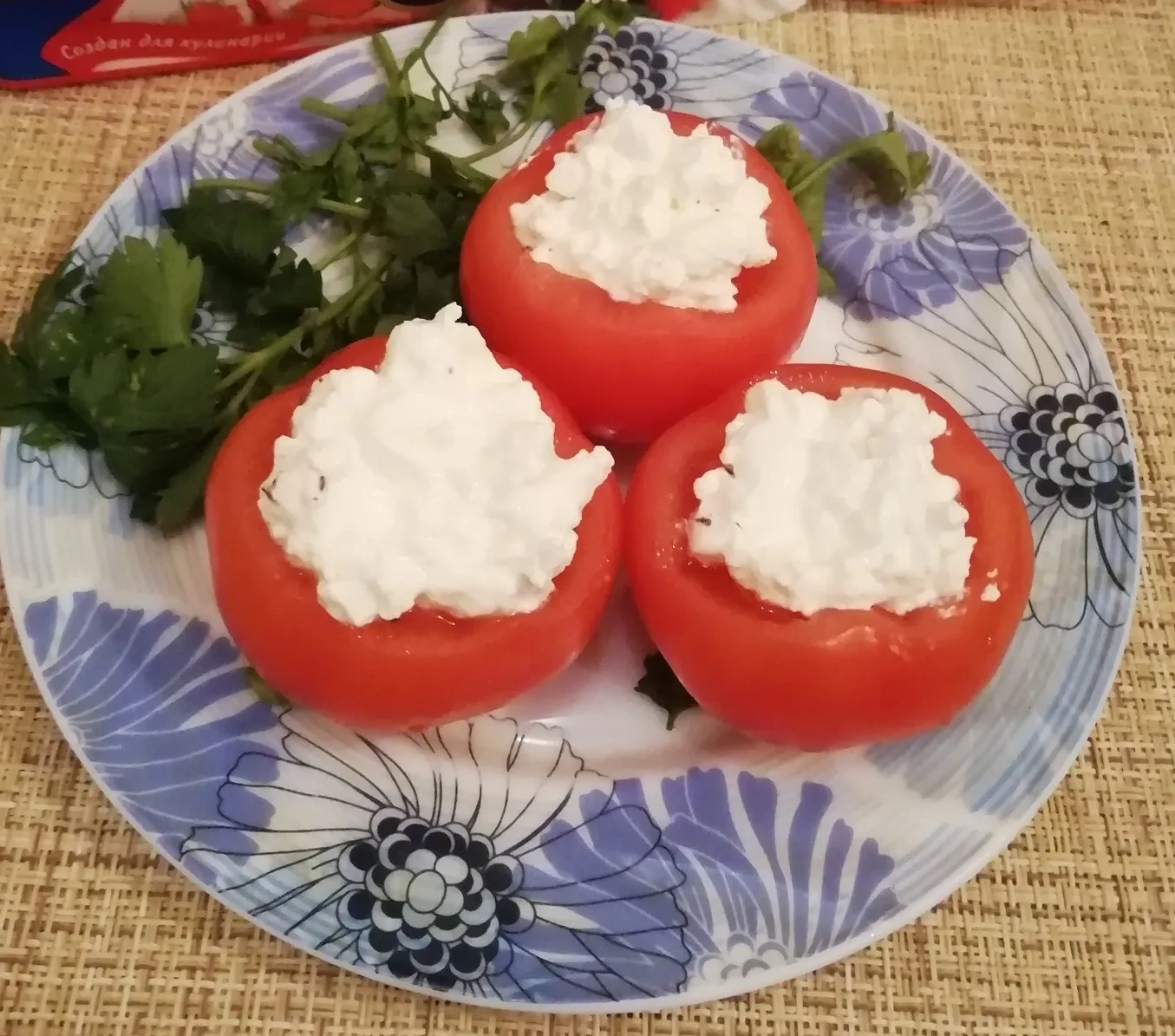 Творожный мусс в помидорах