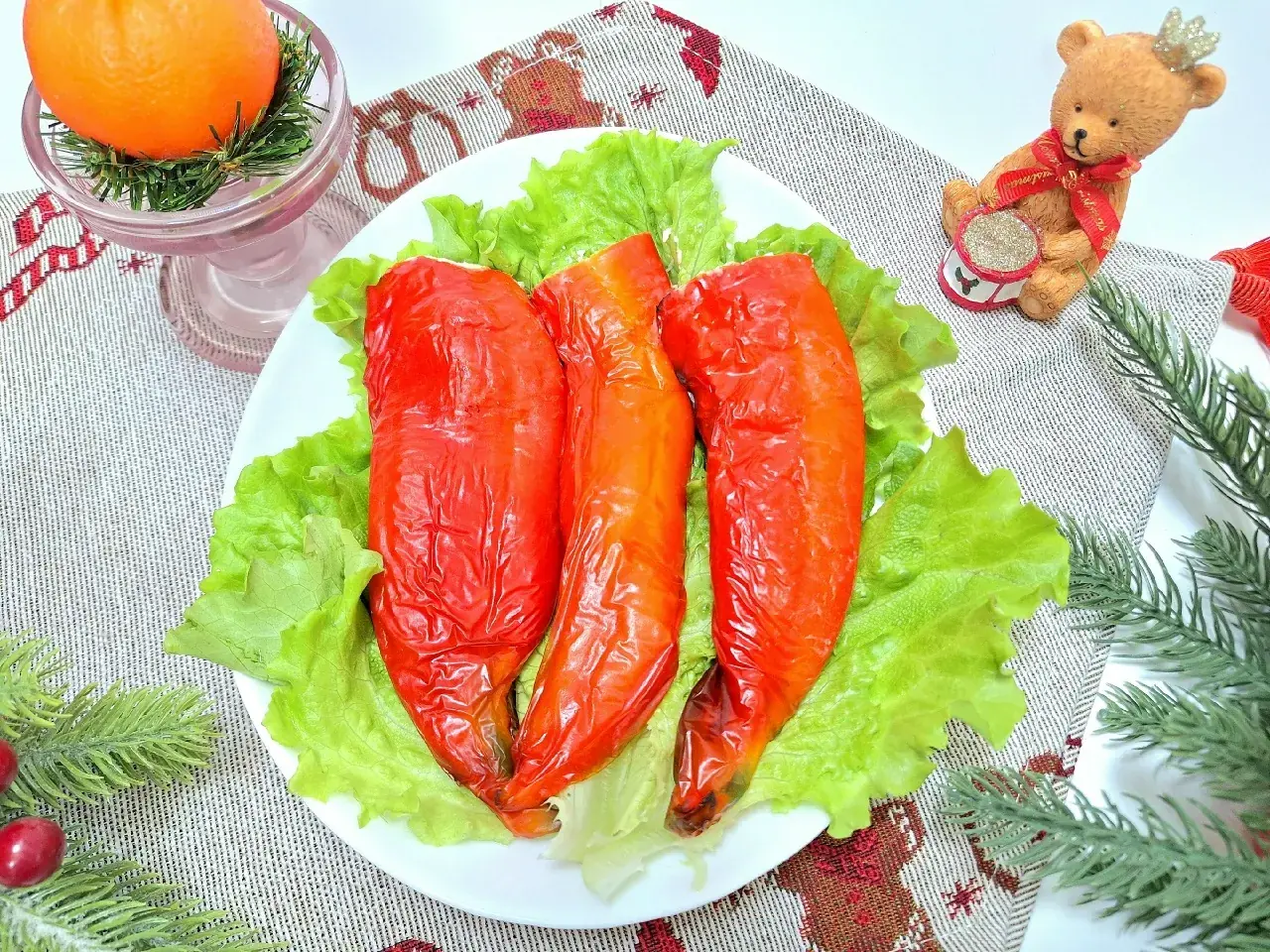 Запечённые перцы с творожным сыром в аэрогриле