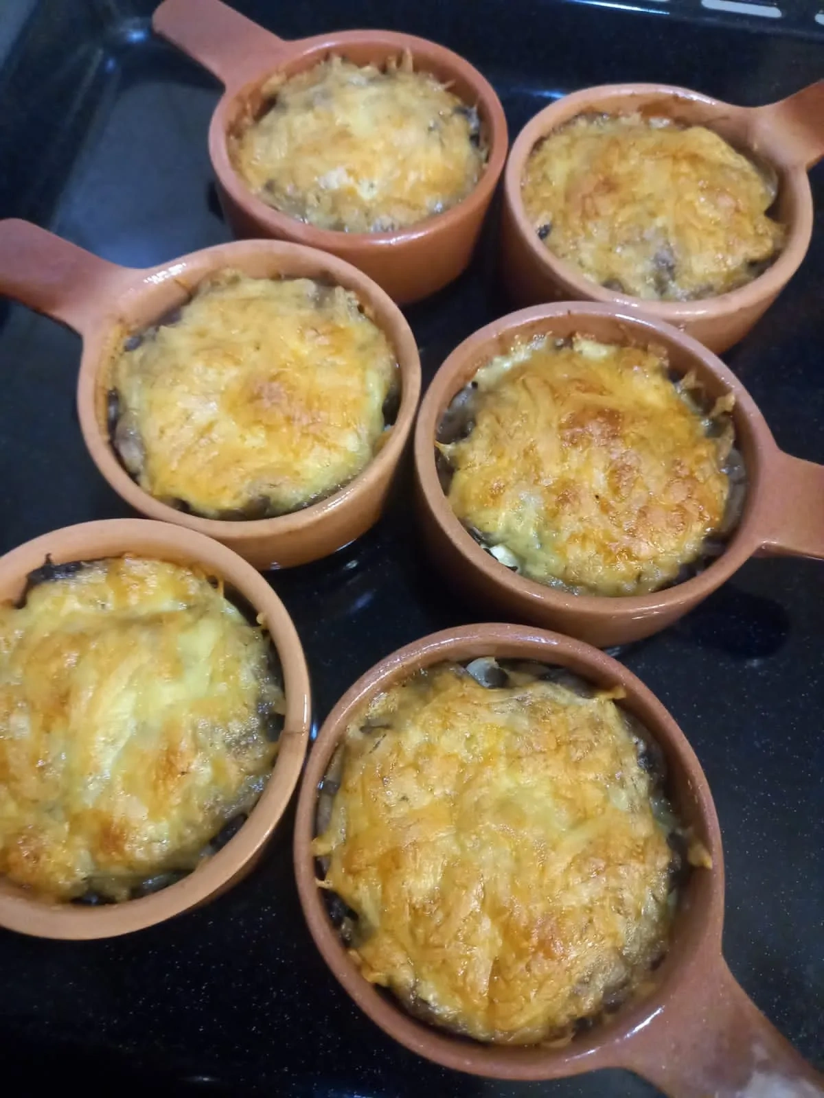 Жюльен с курицей и грибами