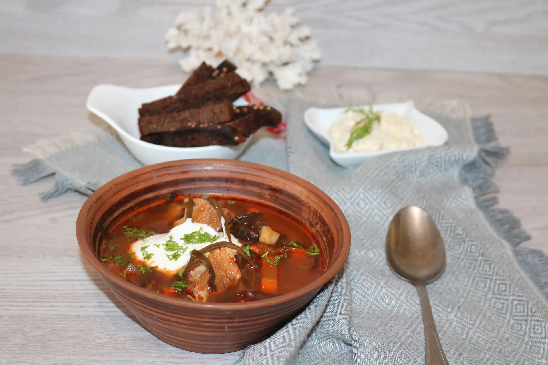 Борща с морской капустой