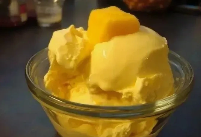 Домашние мороженое из манго