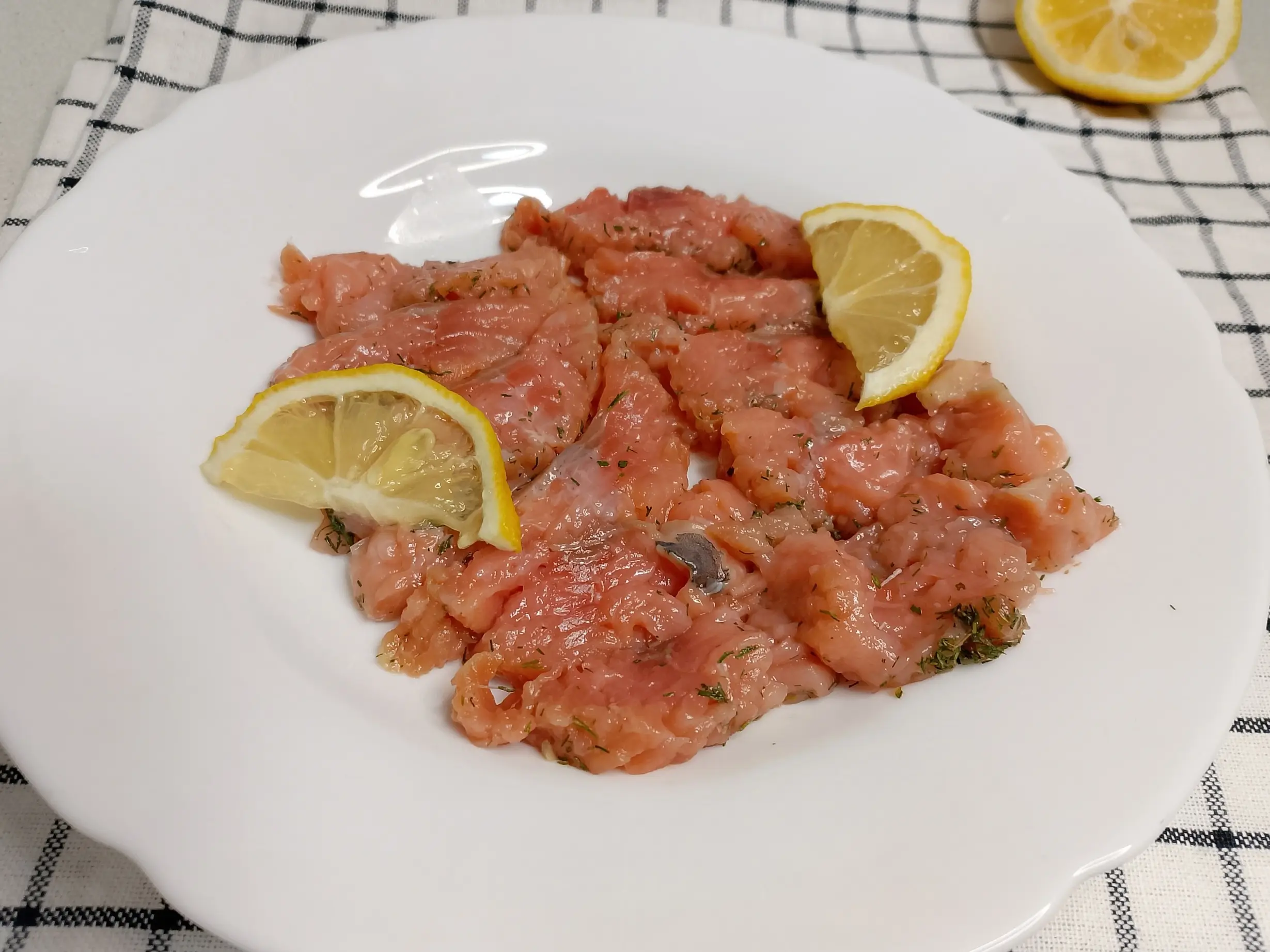 Горбуша слабосоленая по-домашнему