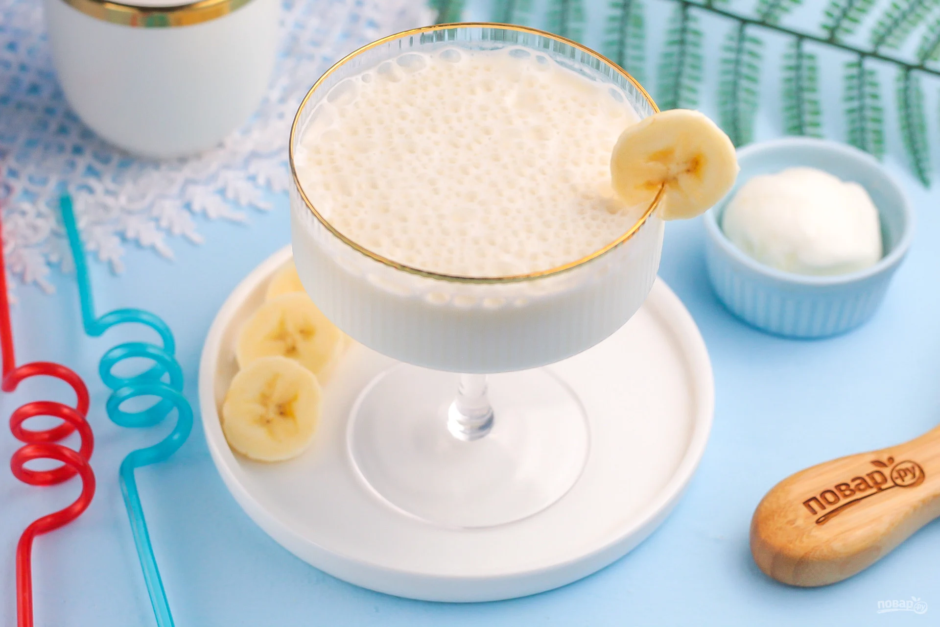 Коктейль банан а мама