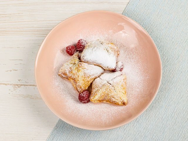 Конвертики с малиной